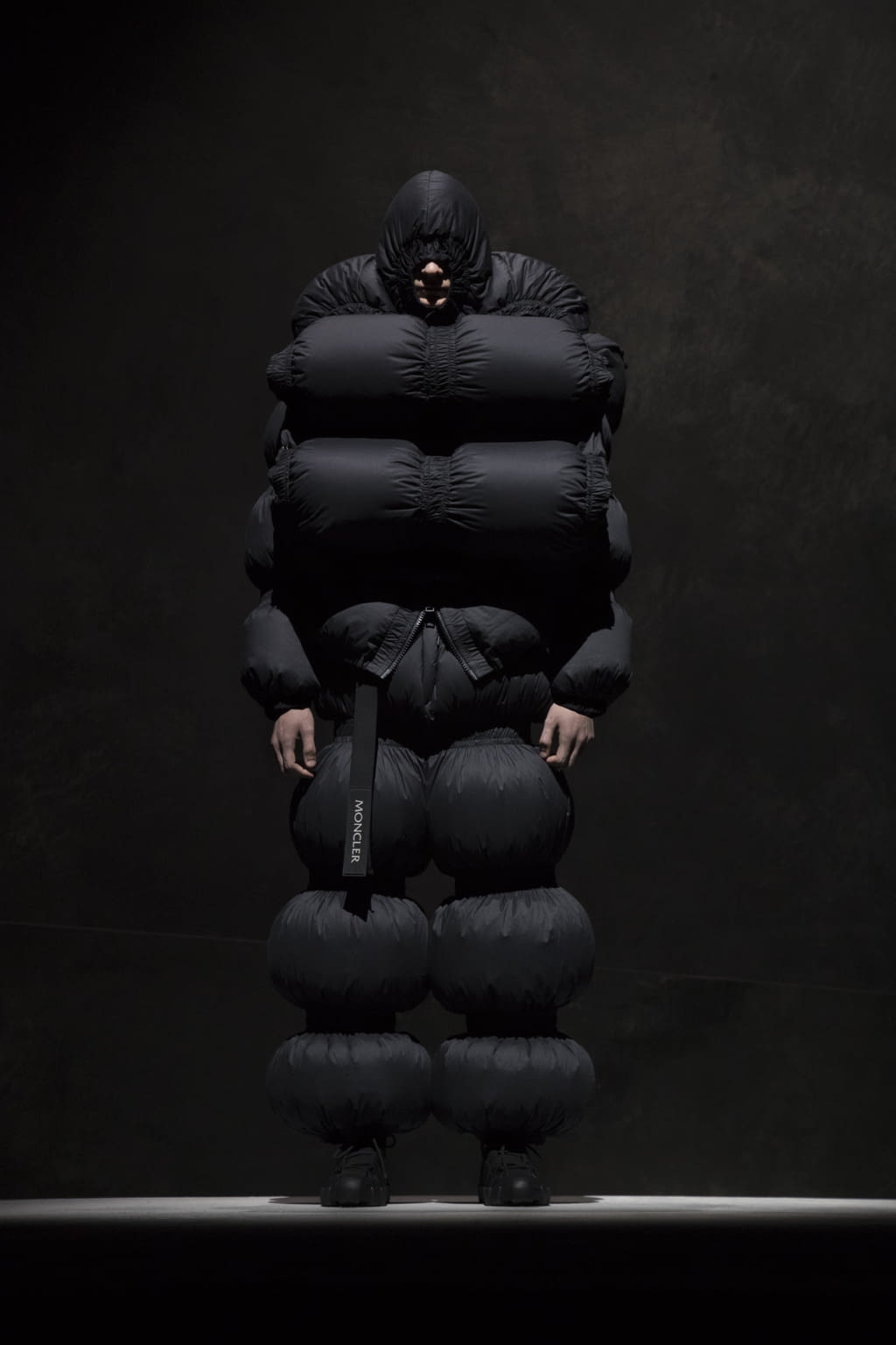 Fashion Week Milan Fall/Winter 2018 look 7 from the 5 Moncler Craig Green collection menswear