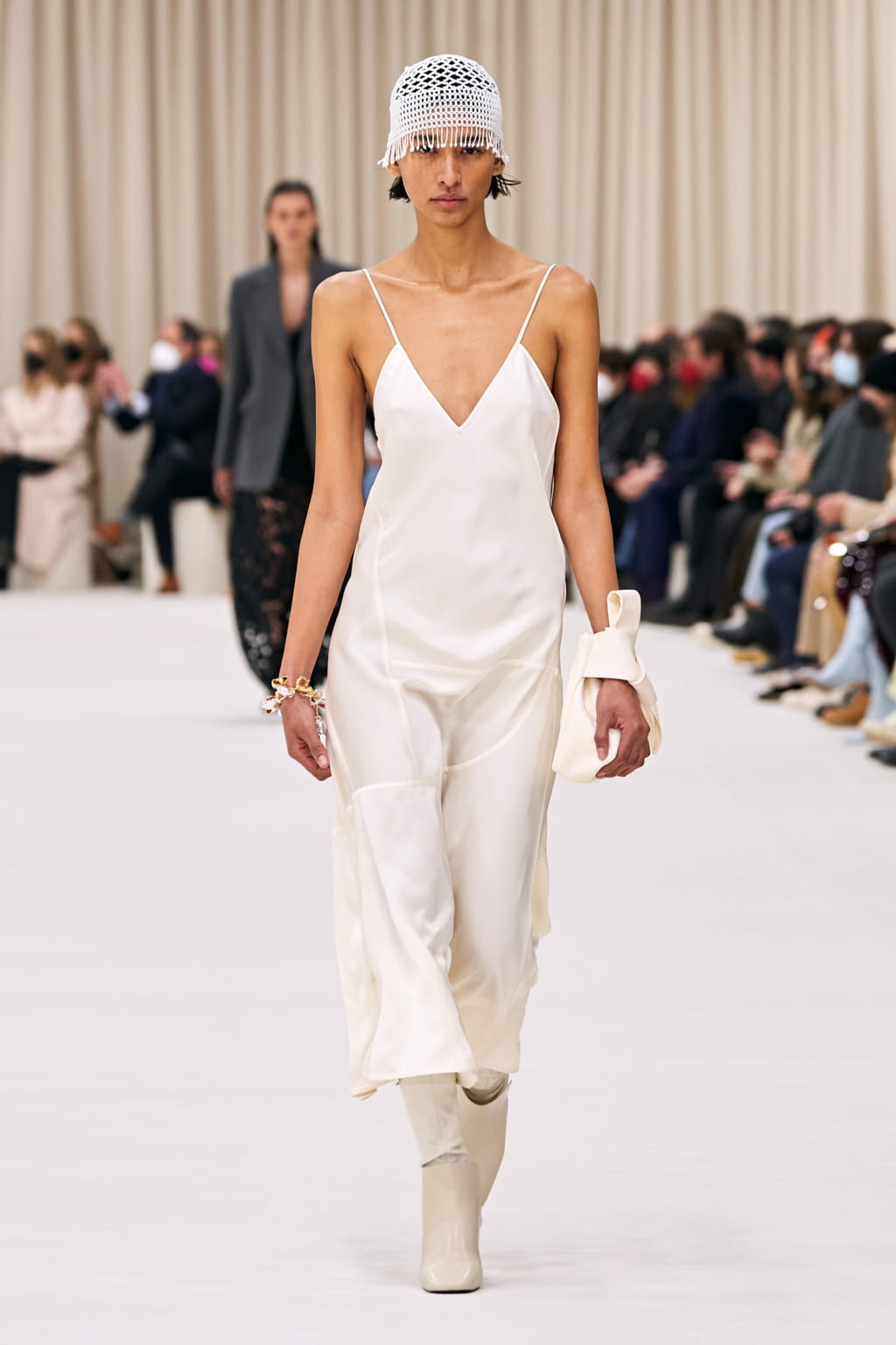 Fashion Week Milan Fall/Winter 2022 look 50 from the Jil Sander collection womenswear