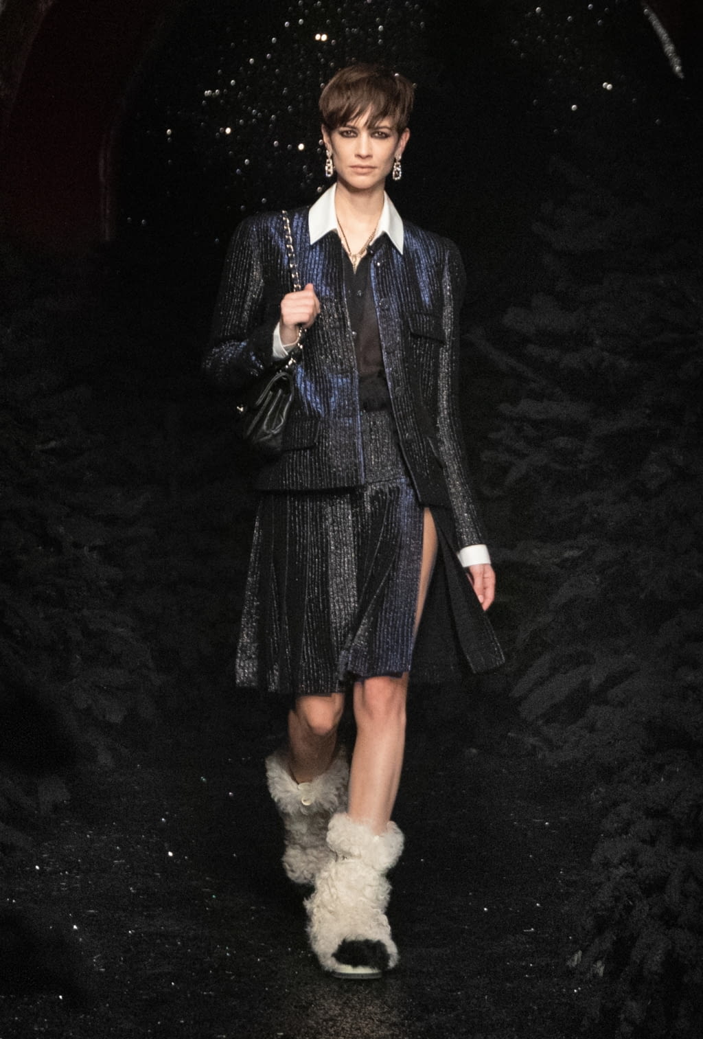 Fashion Week Paris Fall/Winter 2021 look 50 de la collection Chanel womenswear
