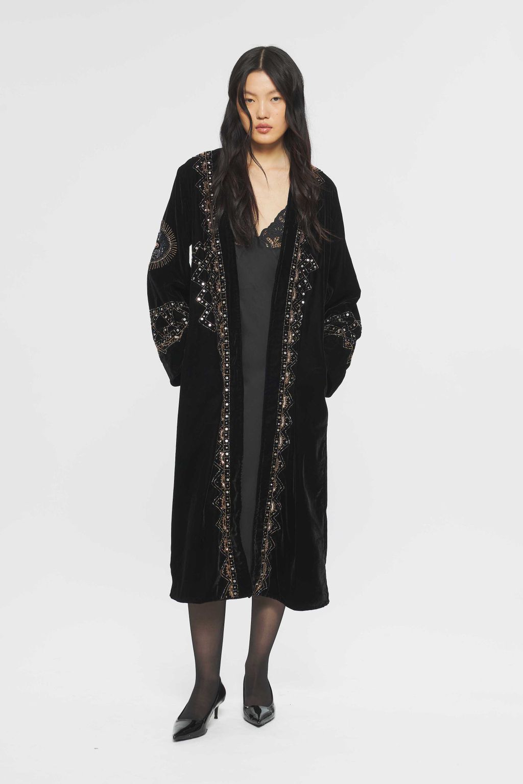 Fashion Week Paris Fall/Winter 2024 look 50 from the Antik Batik collection womenswear