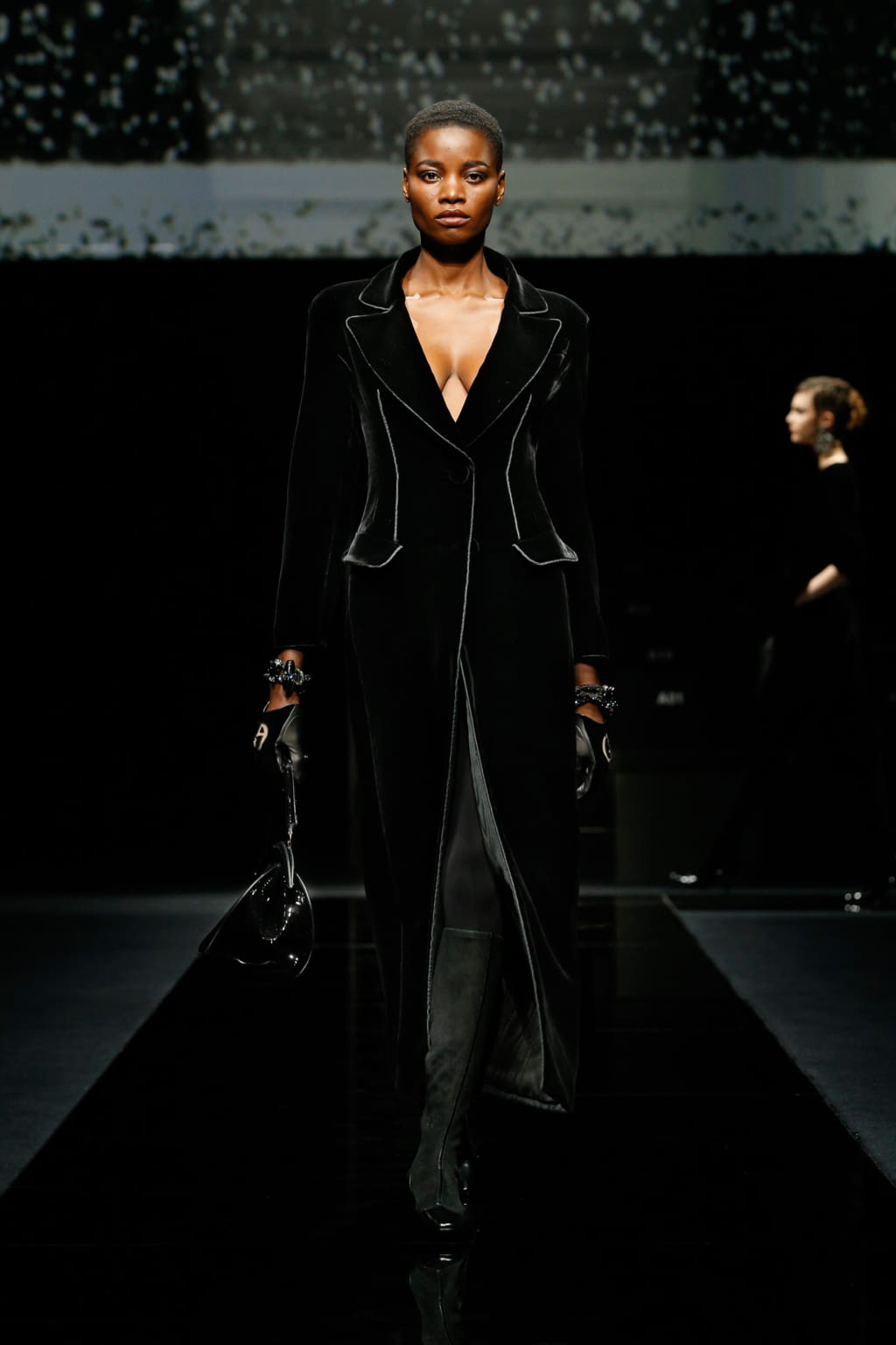 Fashion Week Milan Fall/Winter 2020 look 51 from the Giorgio Armani collection womenswear