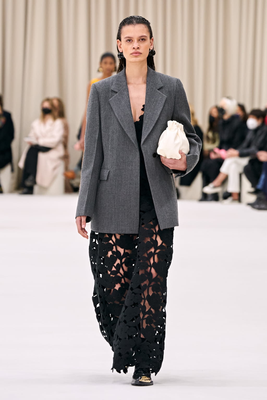 Fashion Week Milan Fall/Winter 2022 look 51 from the Jil Sander collection womenswear