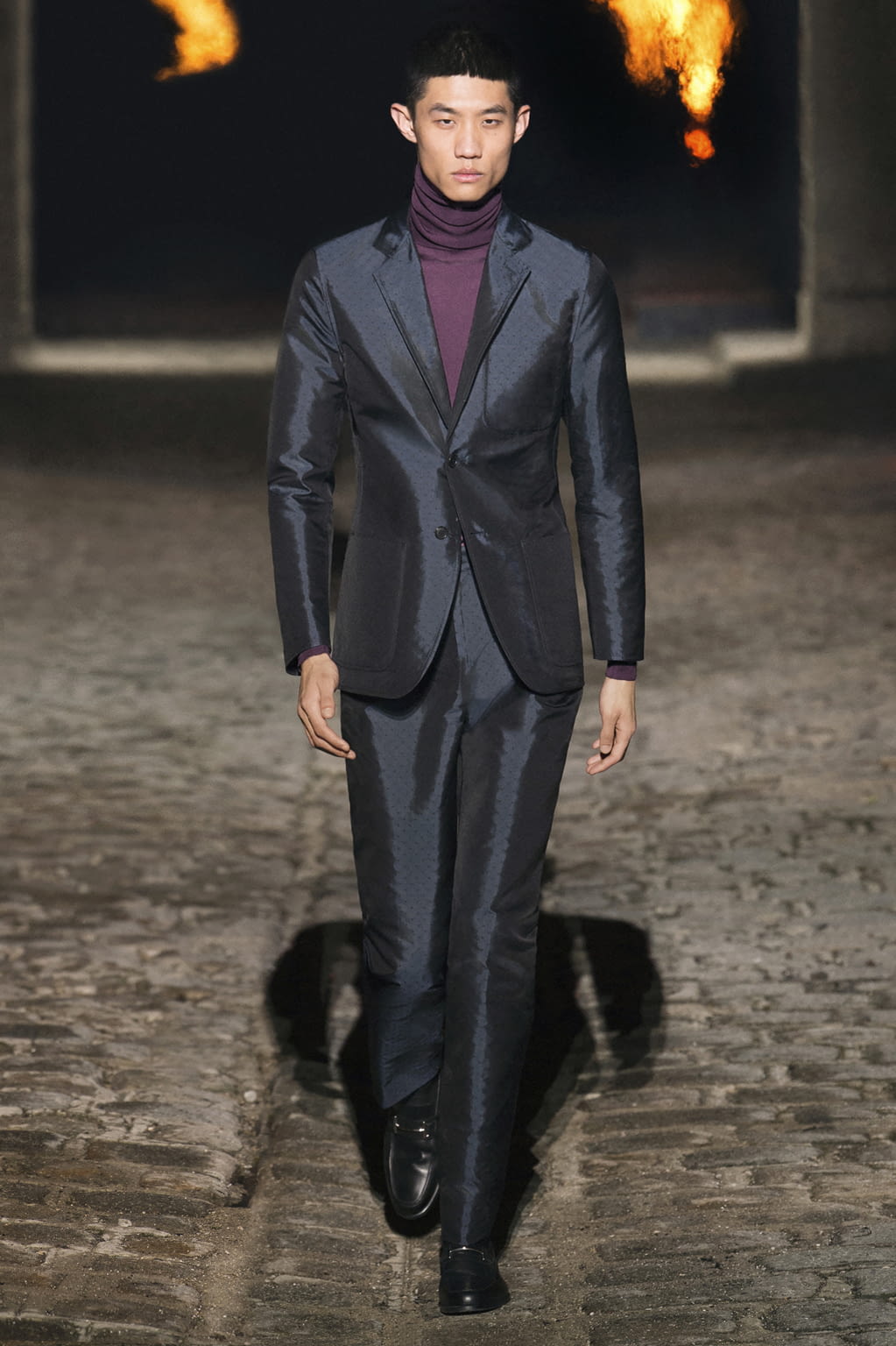 Fashion Week Paris Fall/Winter 2018 look 51 from the Hermès collection menswear