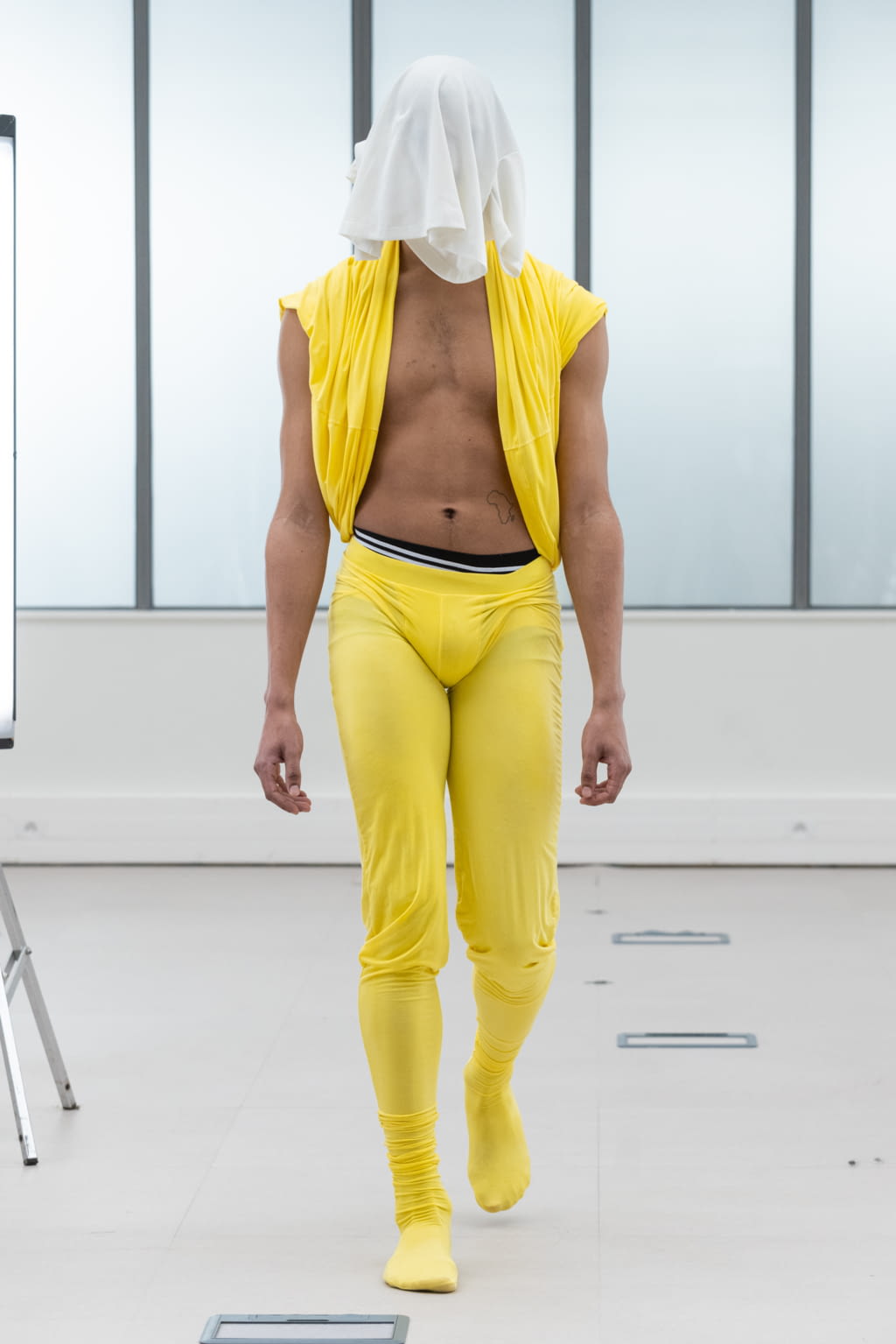 Fashion Week Paris Fall/Winter 2022 look 52 de la collection IFM PARIS womenswear