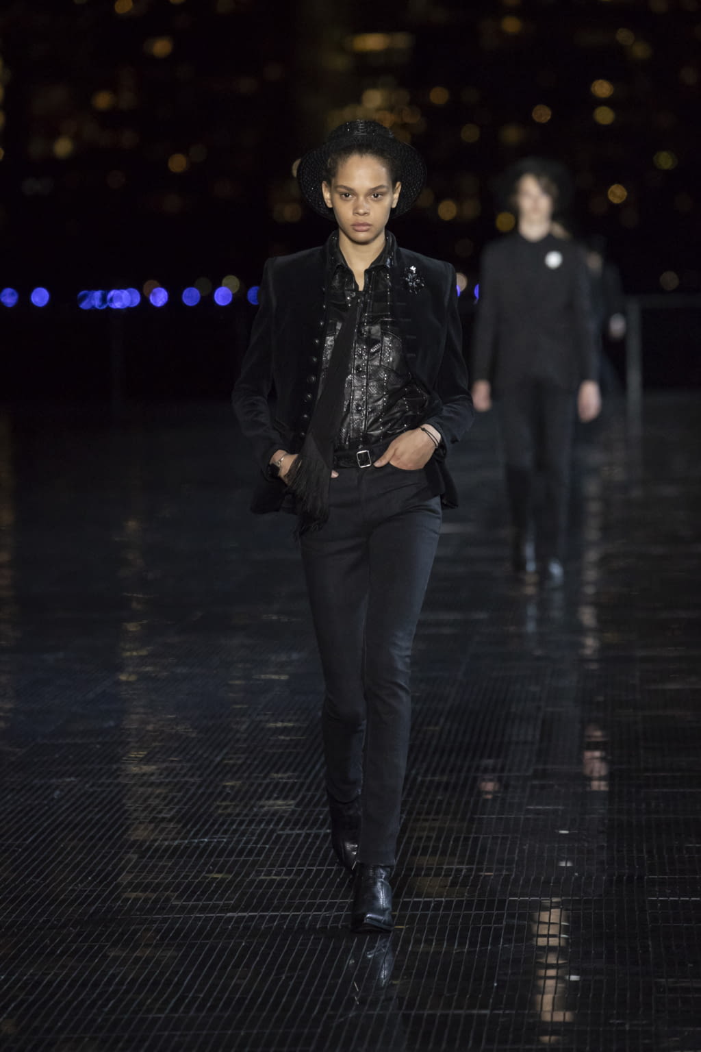 Fashion Week New York Spring/Summer 2019 look 53 from the Saint Laurent collection 男装