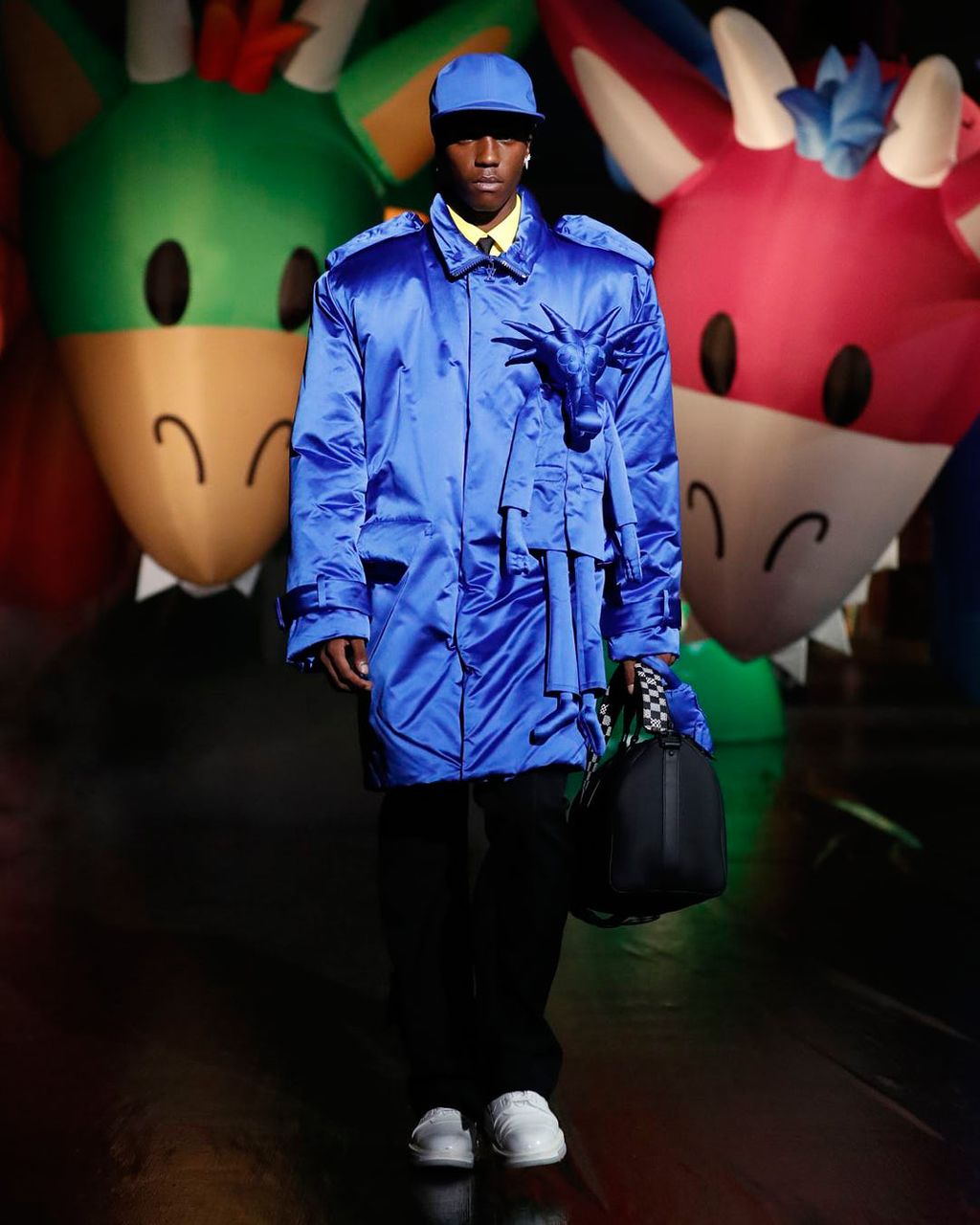 Fashion Week Paris Spring/Summer 2021 look 114 from the Louis Vuitton collection 男装