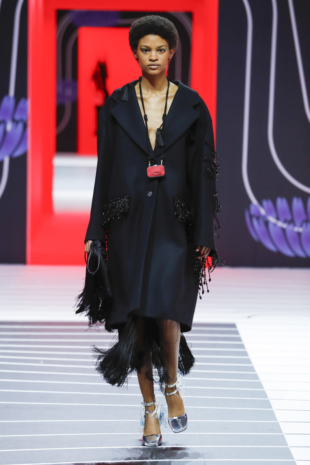 Fashion Week Milan Fall/Winter 2020 look 53 from the Prada collection 女装