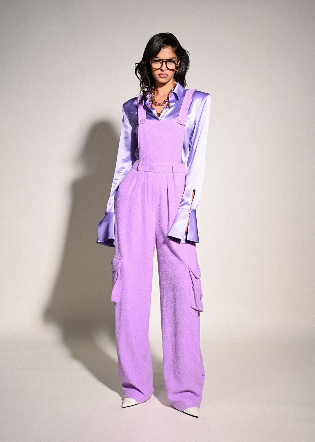 Fashion Week Paris Pre-Fall 2023 look 56 from the ROWEN ROSE collection 女装