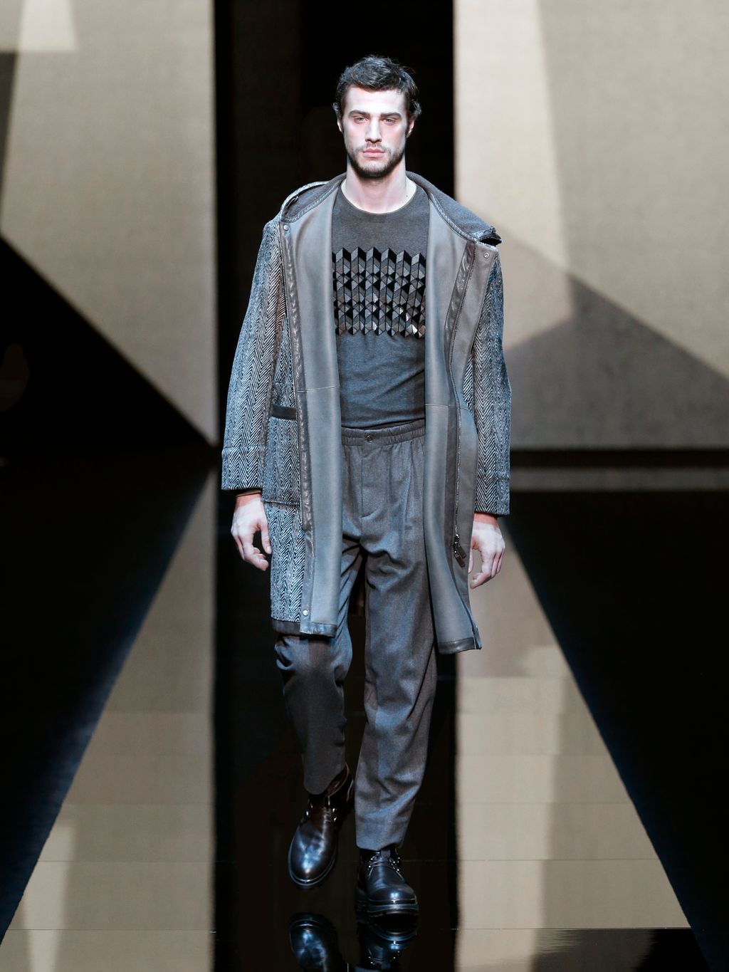 Fashion Week Milan Fall/Winter 2017 look 56 from the Giorgio Armani collection 男装