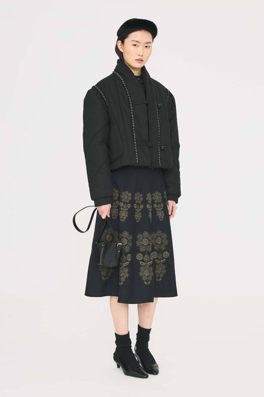 Fashion Week Paris Fall/Winter 2025 look 56 de la collection Antik Batik womenswear