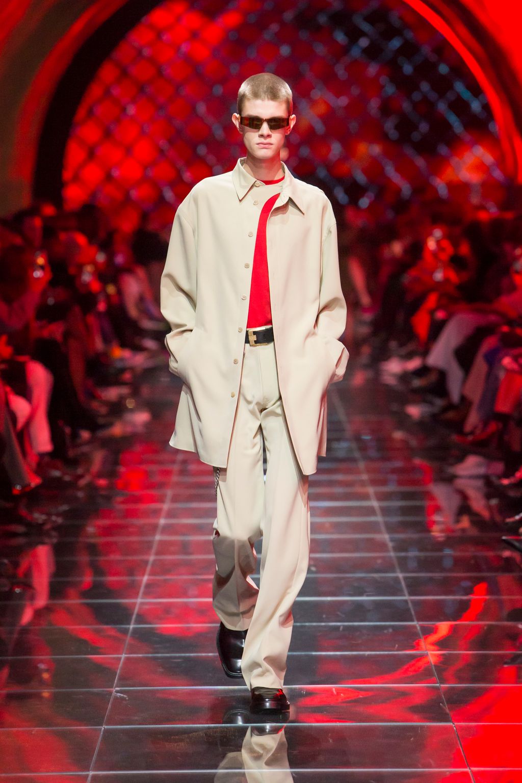 Fashion Week Paris Spring/Summer 2019 look 57 de la collection Balenciaga menswear