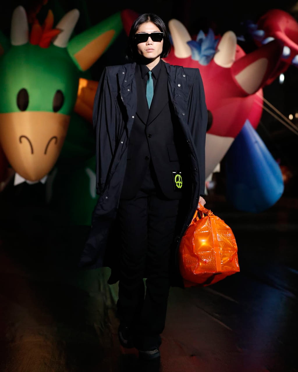 Fashion Week Paris Spring/Summer 2021 look 118 from the Louis Vuitton collection 男装