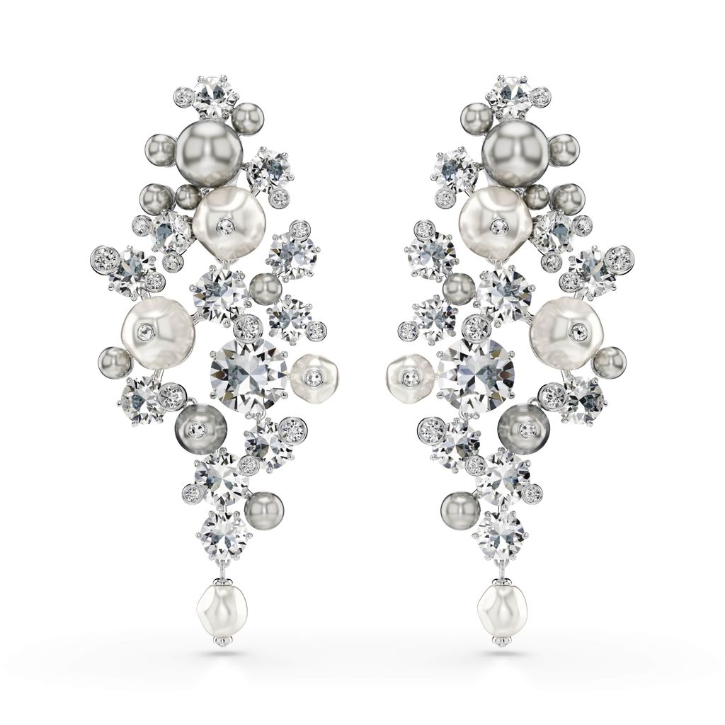 Fashion Week Paris Fall/Winter 2025 look 32 from the Swarovski collection womenswear accessories