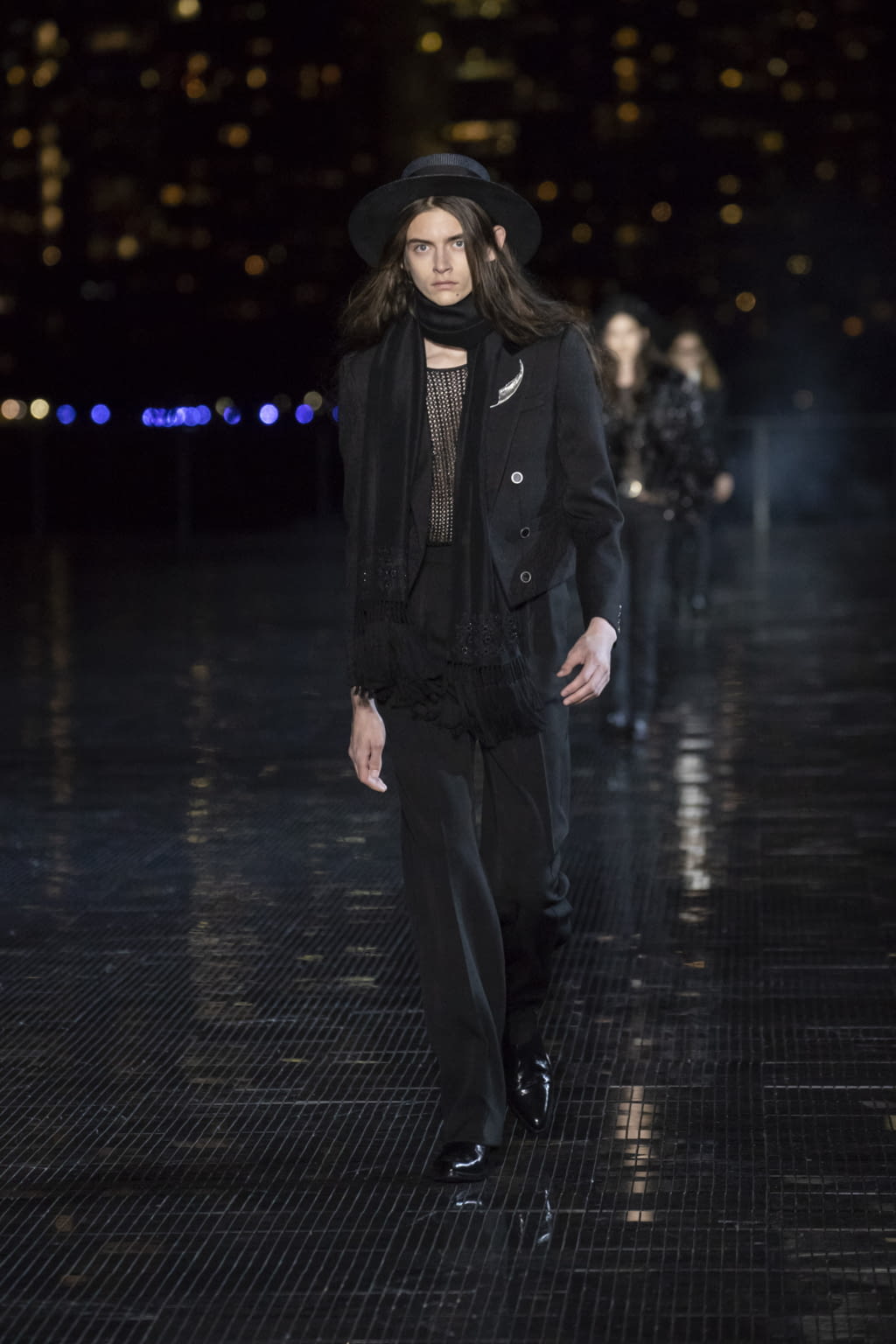 Fashion Week New York Spring/Summer 2019 look 58 from the Saint Laurent collection menswear