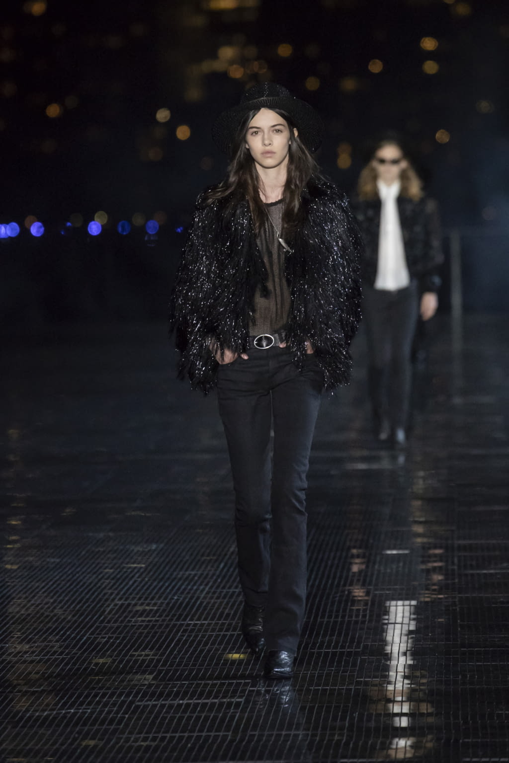 Fashion Week New York Spring/Summer 2019 look 61 from the Saint Laurent collection 男装