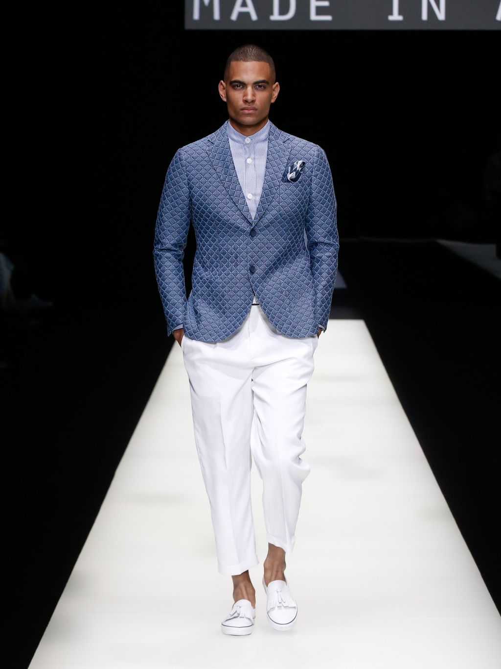Fashion Week Milan Spring/Summer 2018 look 57 from the Giorgio Armani collection menswear