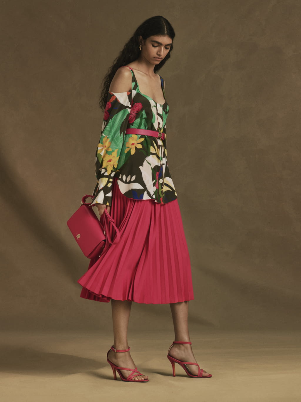 Fashion Week New York Spring/Summer 2022 look 18 de la collection Tommy Hilfiger womenswear