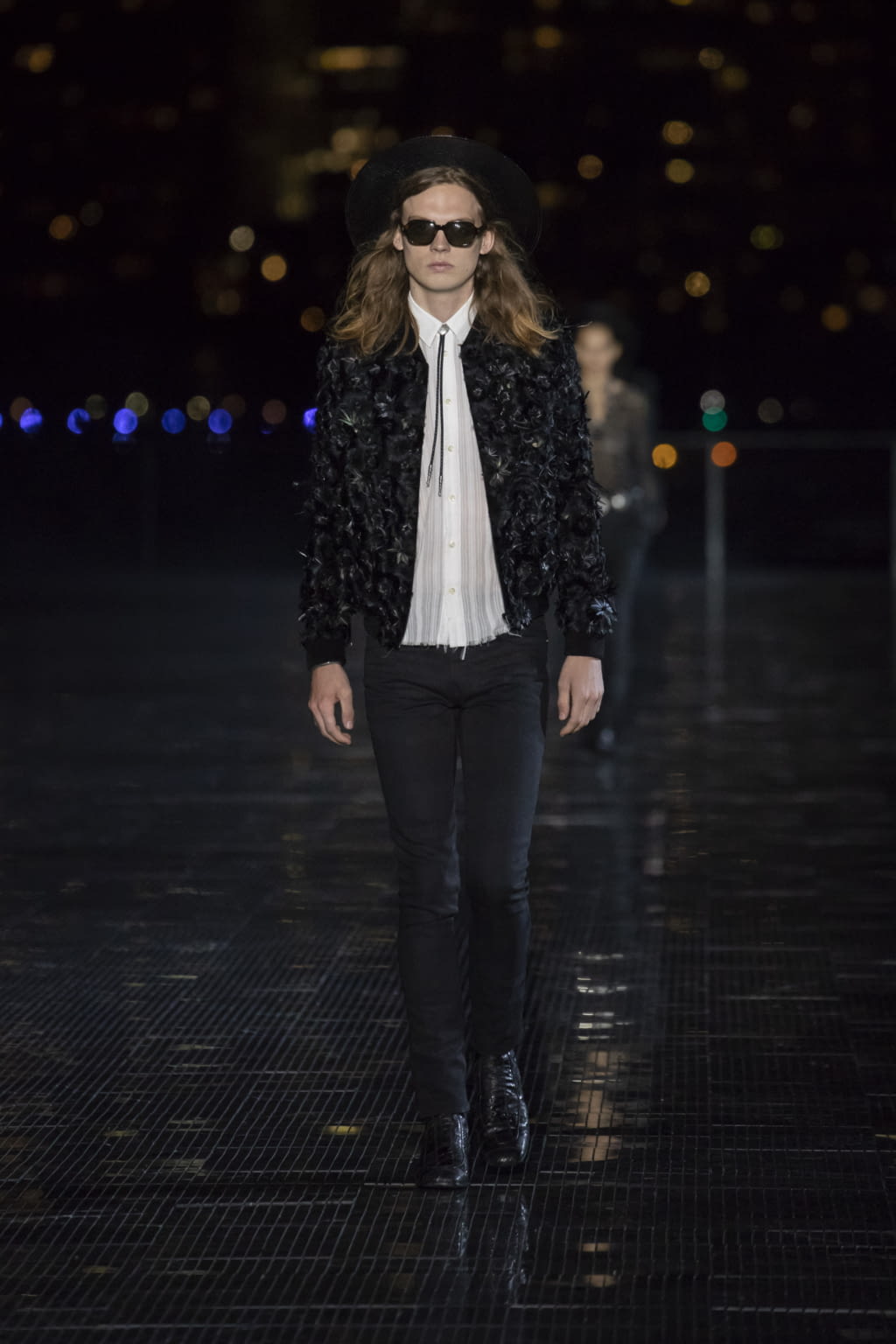Fashion Week New York Spring/Summer 2019 look 59 from the Saint Laurent collection menswear