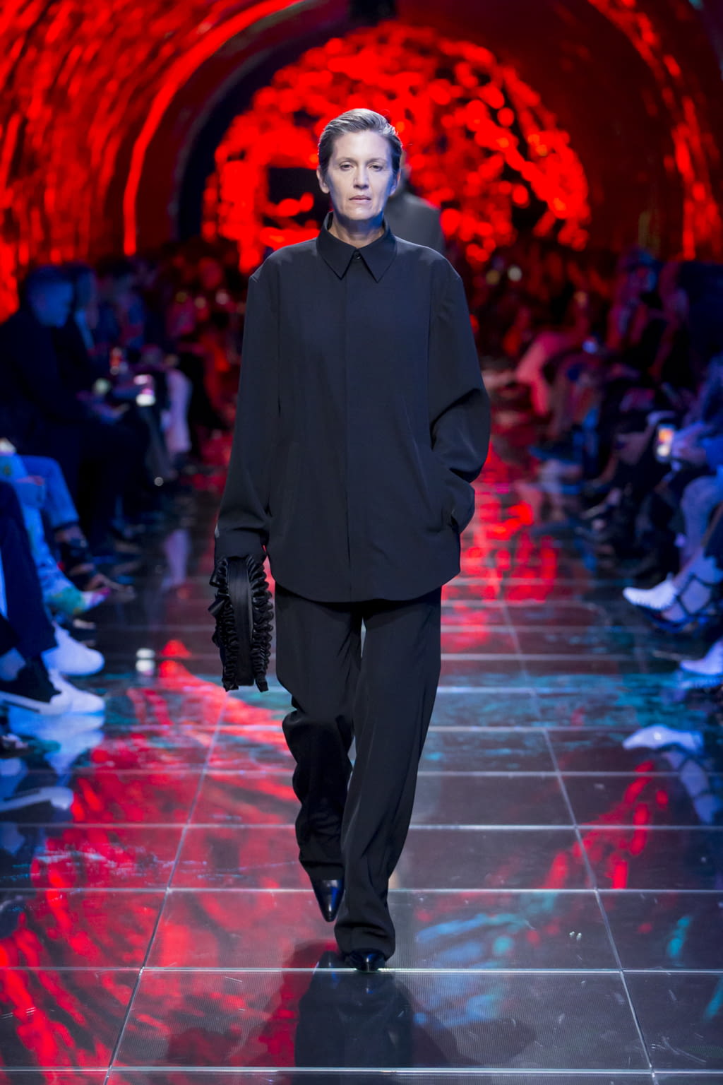 Fashion Week Paris Spring/Summer 2019 look 61 de la collection Balenciaga womenswear