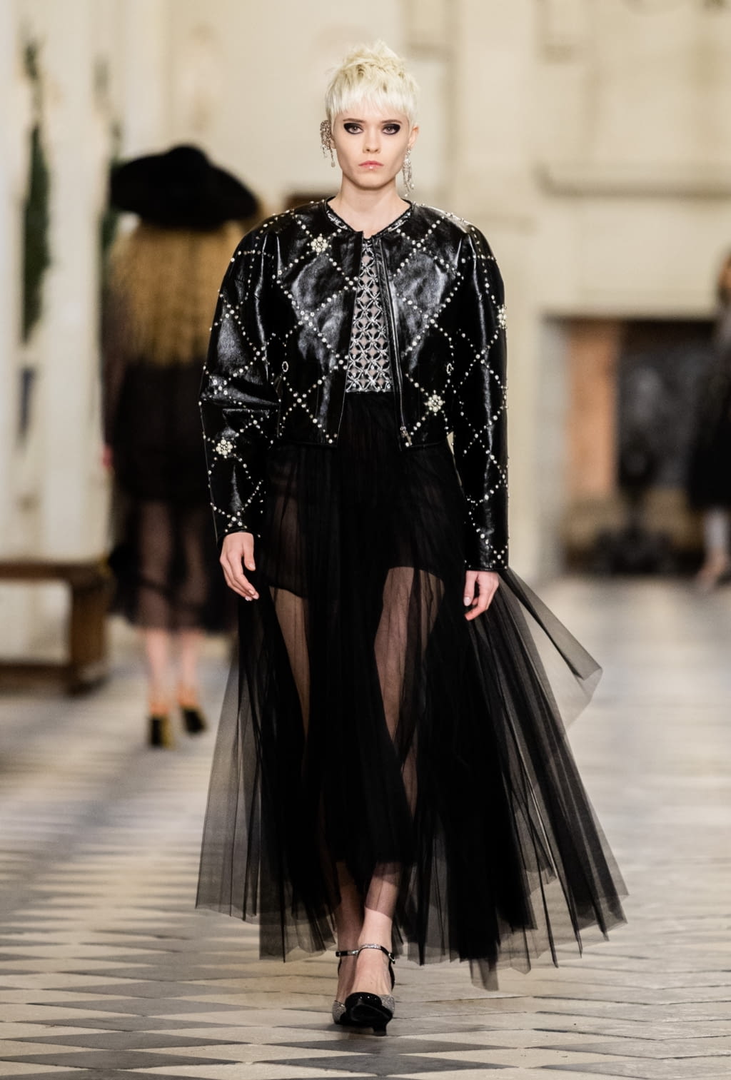 Fashion Week Paris Pre-Fall 2021 look 62 from the Chanel collection 女装