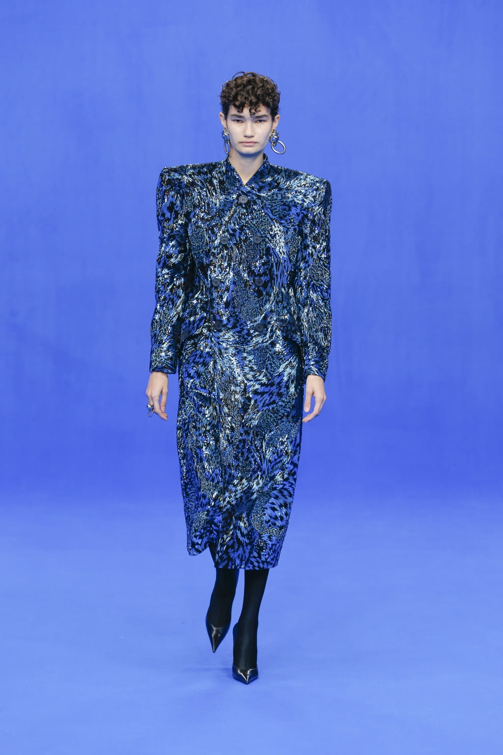 Fashion Week Paris Spring/Summer 2020 look 63 from the Balenciaga collection 女装