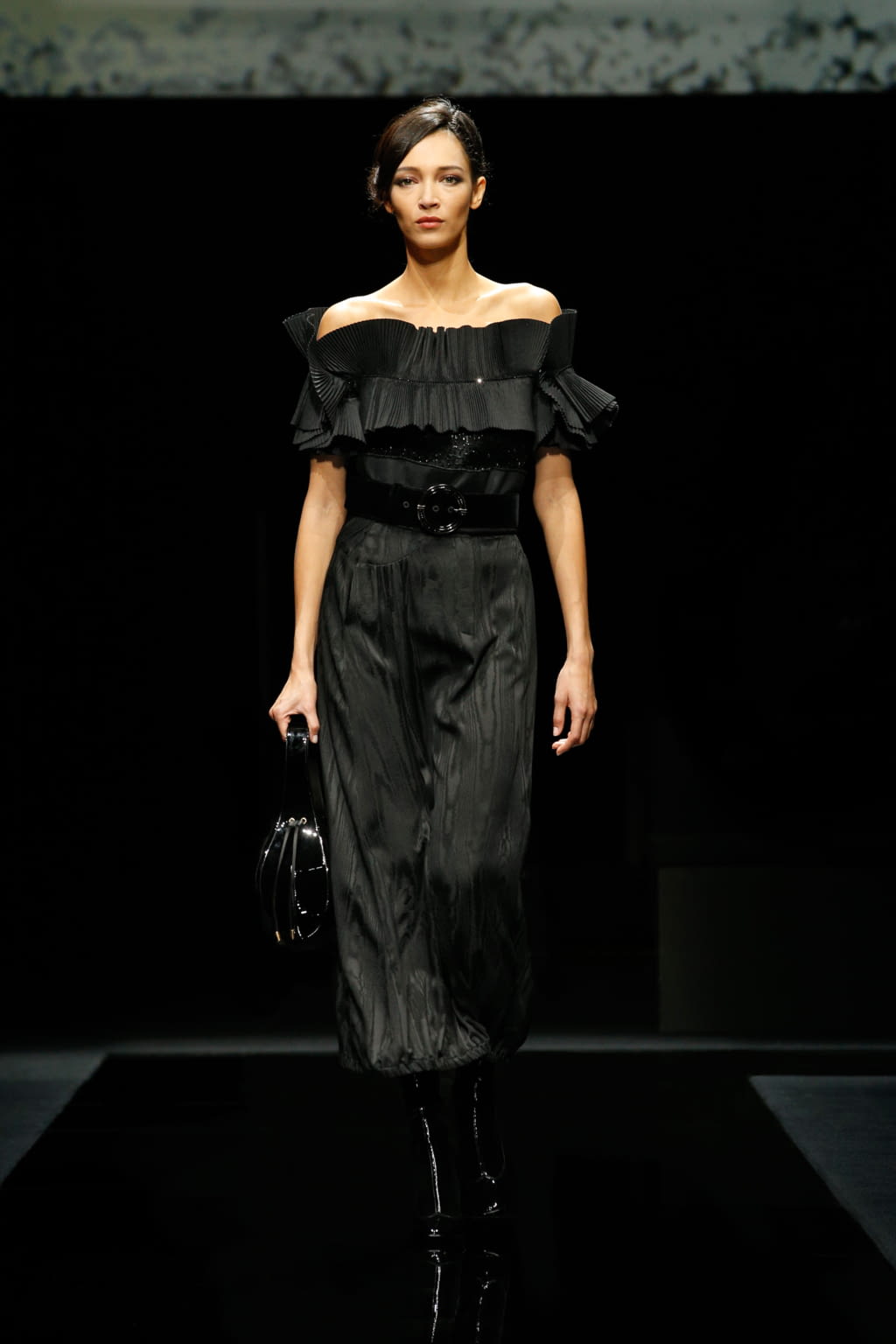 Fashion Week Milan Fall/Winter 2020 look 63 de la collection Giorgio Armani womenswear