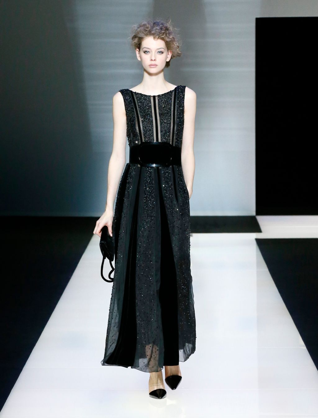 Fashion Week Milan Fall/Winter 2016 look 64 de la collection Giorgio Armani womenswear