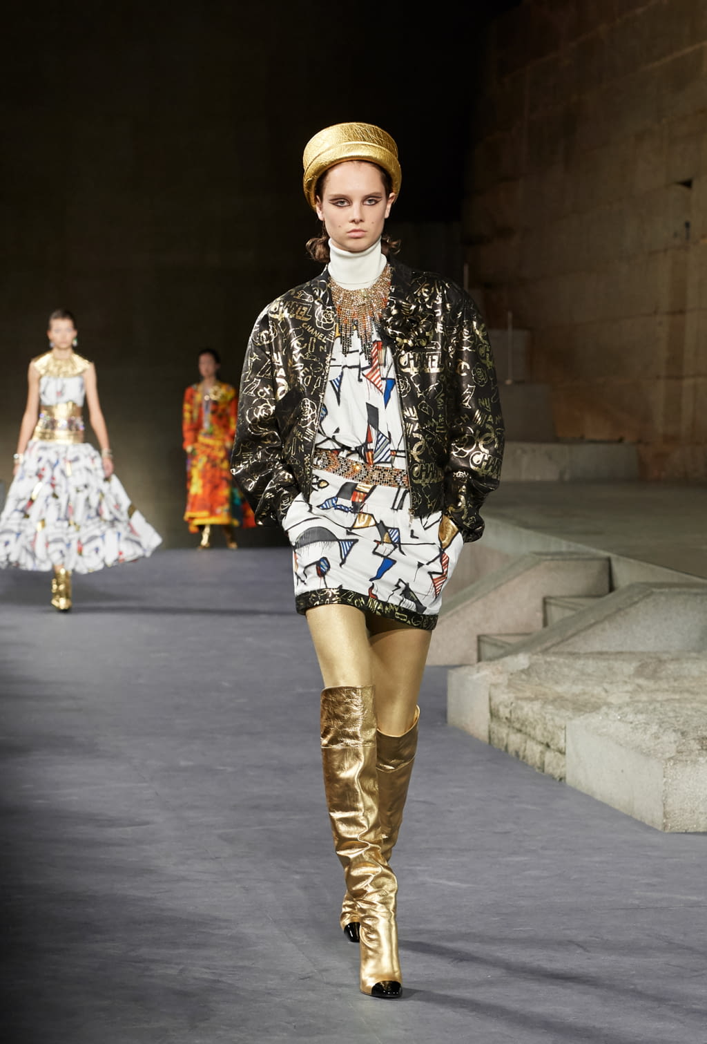 Fashion Week New York Pre-Fall 2019 look 64 from the Chanel collection 女装
