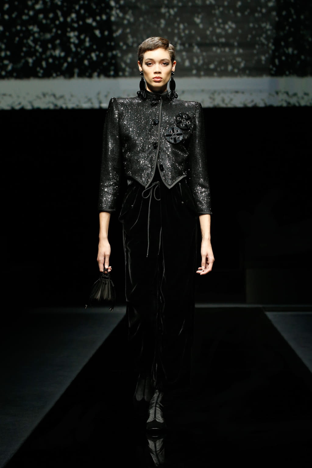 Fashion Week Milan Fall/Winter 2020 look 65 from the Giorgio Armani collection womenswear
