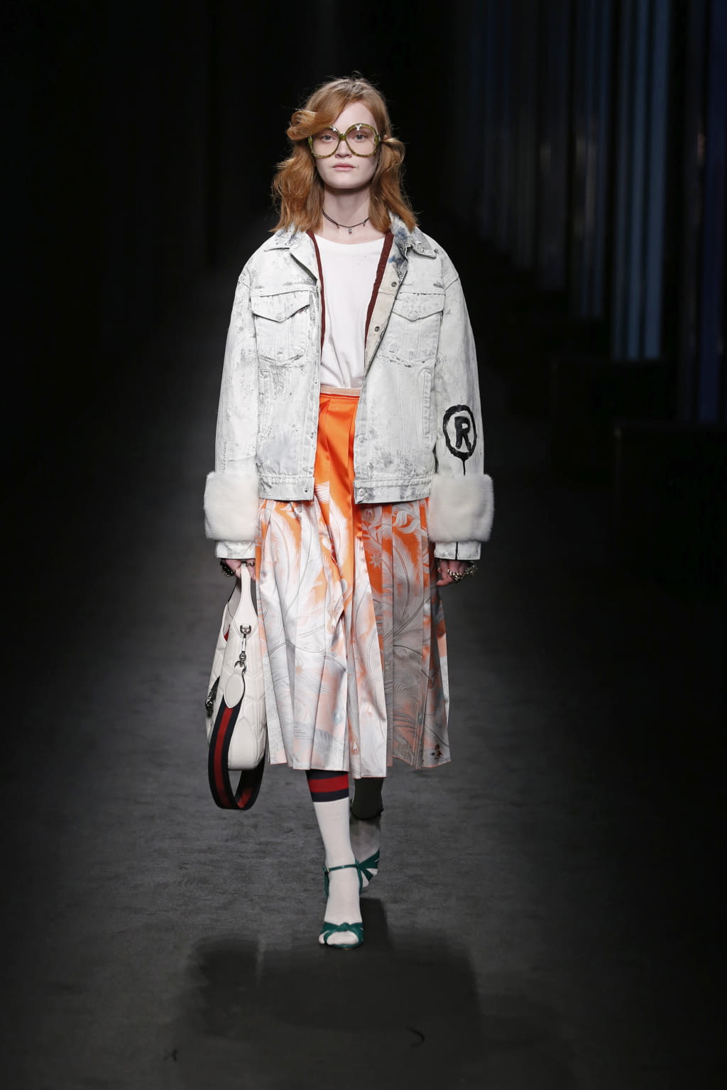 Fashion Week Milan Fall/Winter 2016 look 65 from the Gucci collection 女装