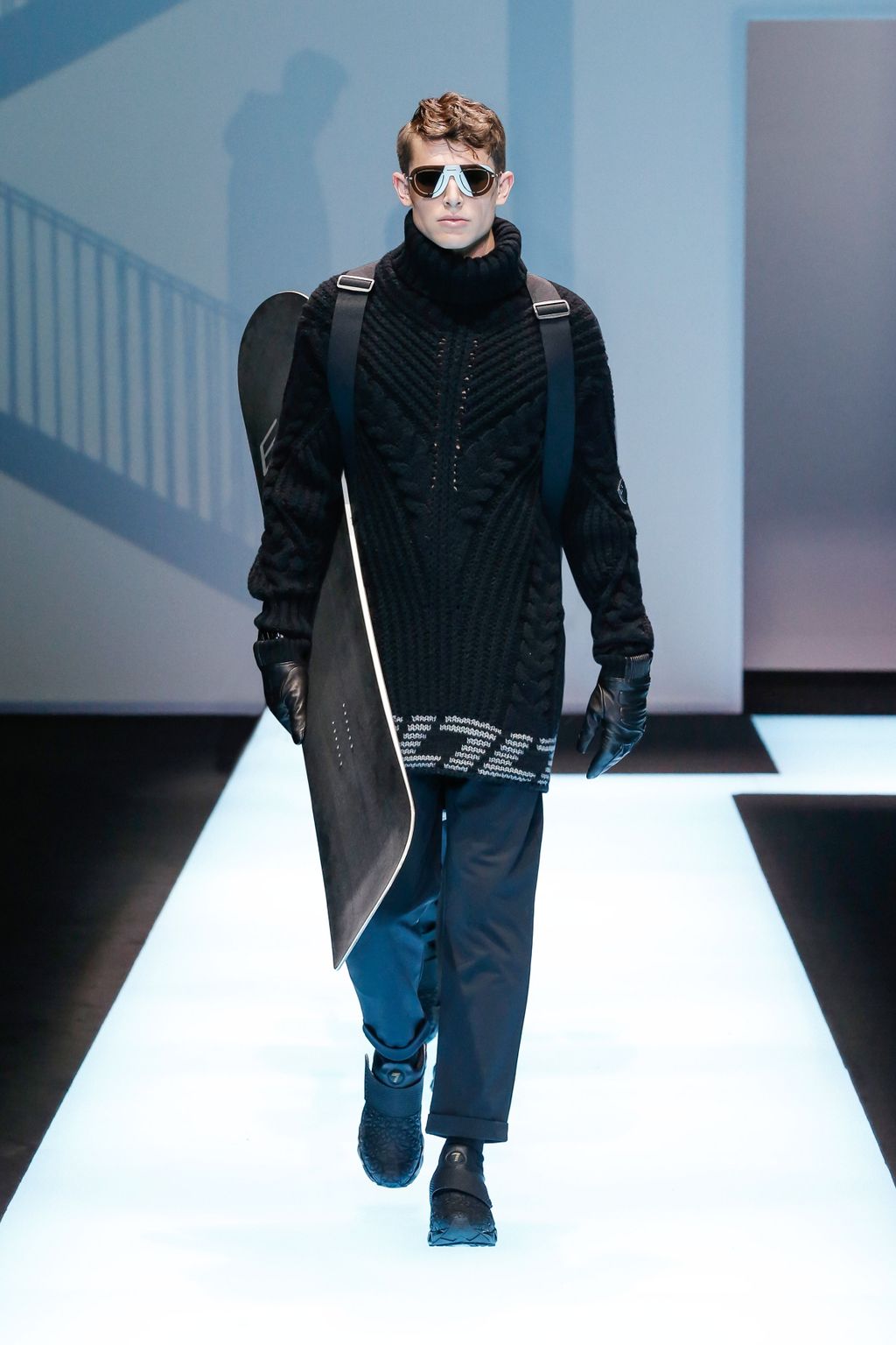 Fashion Week Milan Fall/Winter 2017 look 69 from the Emporio Armani collection menswear