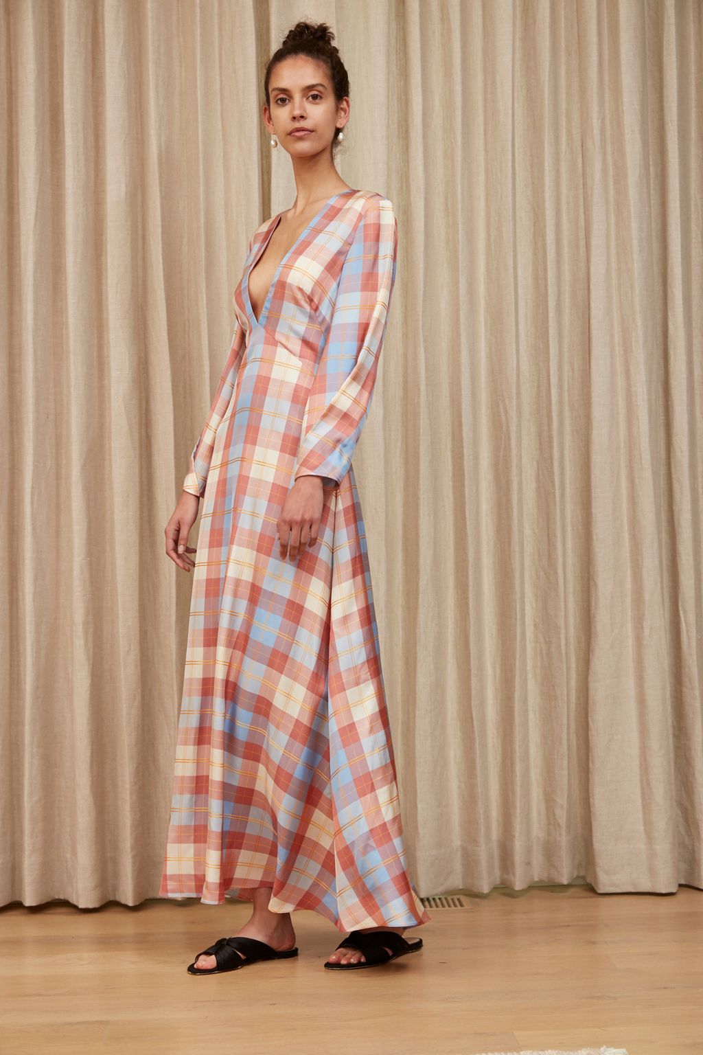 Fashion Week New York Resort 2019 look 6 from the Arias collection womenswear