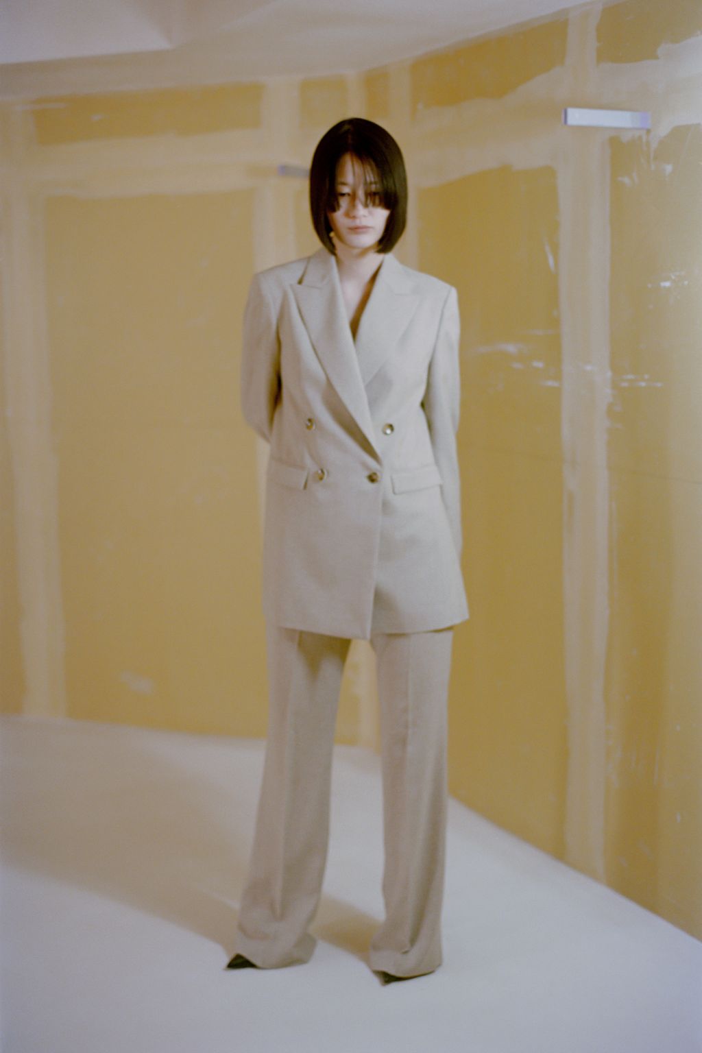 Fashion Week Paris Pre-Fall 2023 look 6 de la collection Mame Kurogouchi womenswear