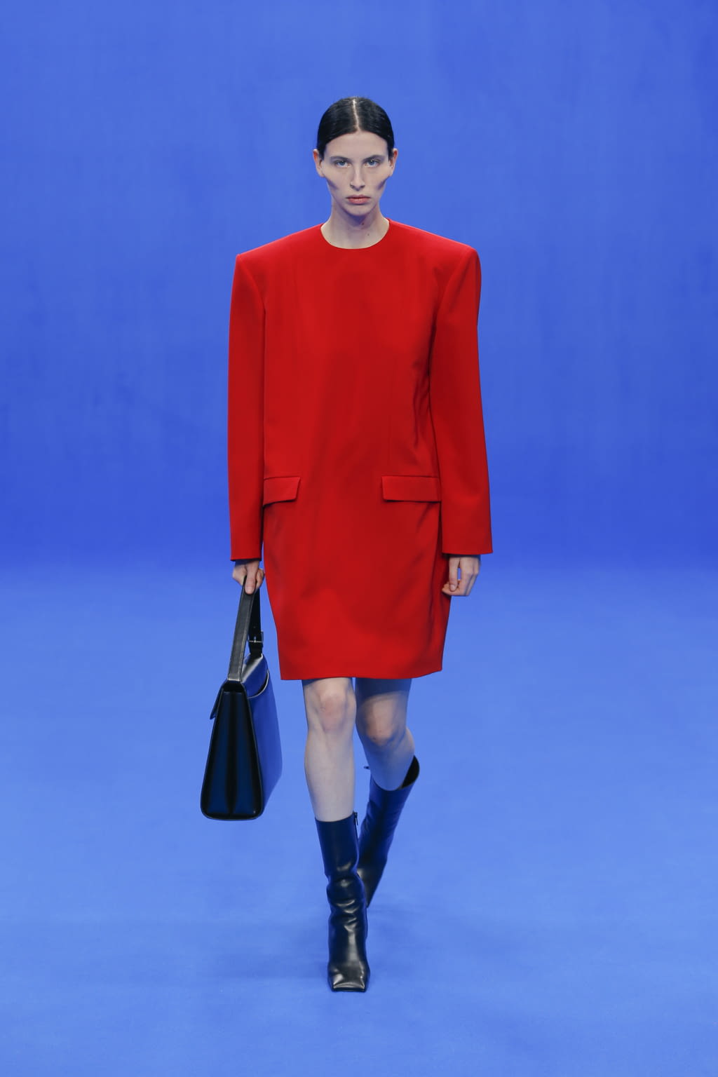 Fashion Week Paris Spring/Summer 2020 look 7 from the Balenciaga collection womenswear