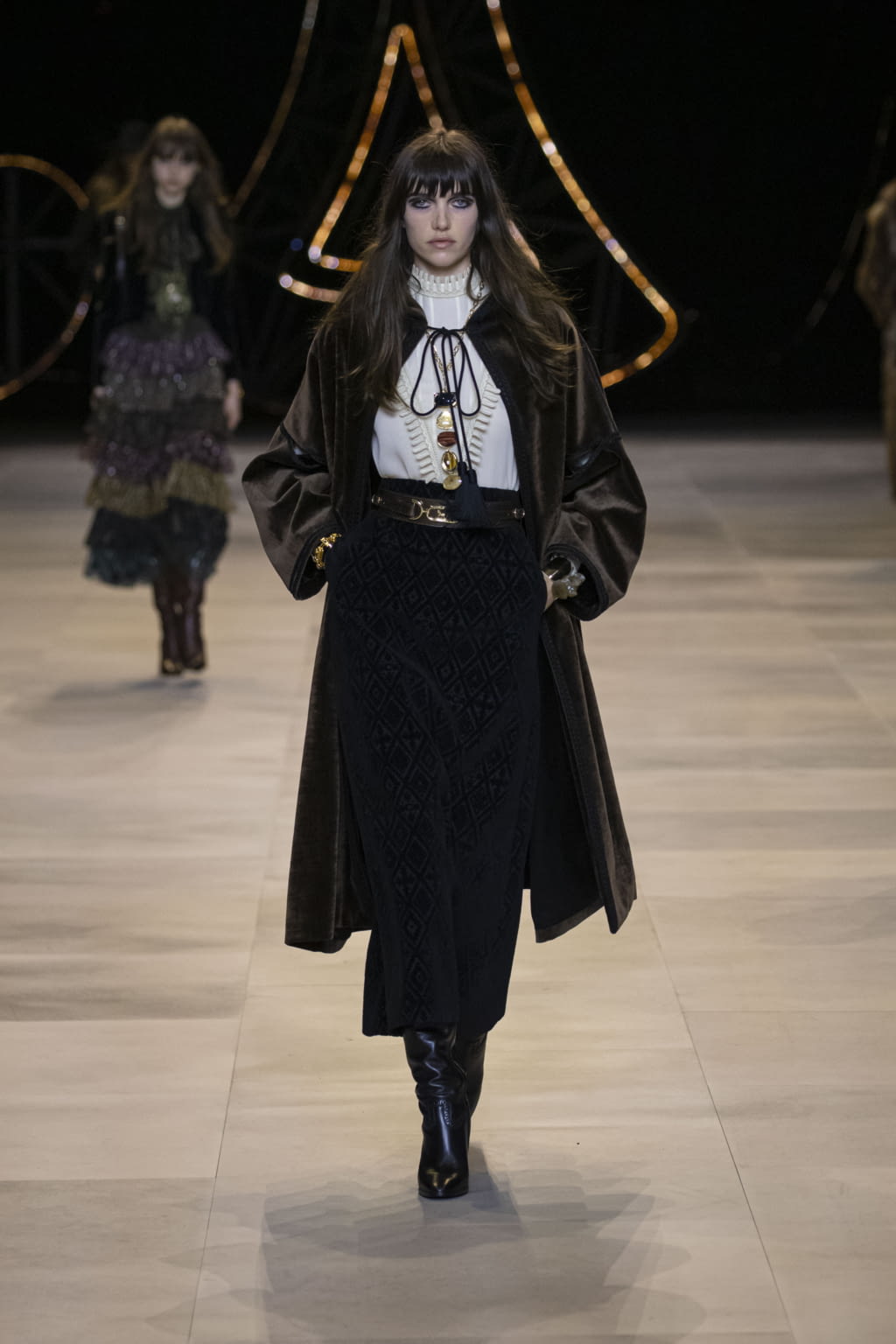 Fashion Week Paris Fall/Winter 2020 look 70 de la collection Celine womenswear