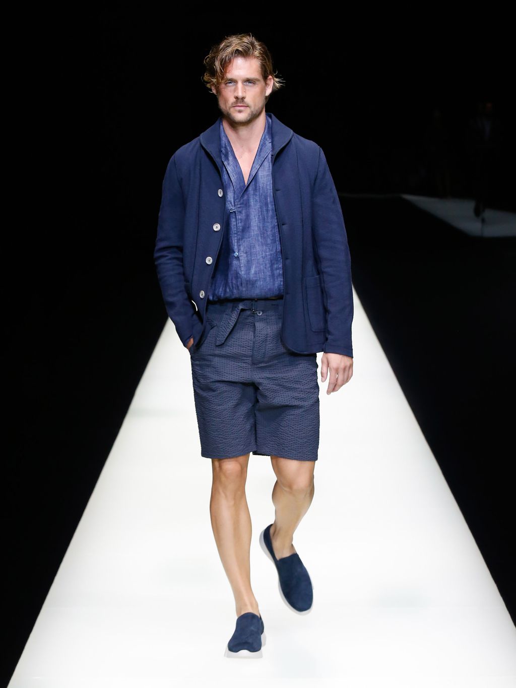 Fashion Week Milan Spring/Summer 2018 look 68 from the Giorgio Armani collection menswear