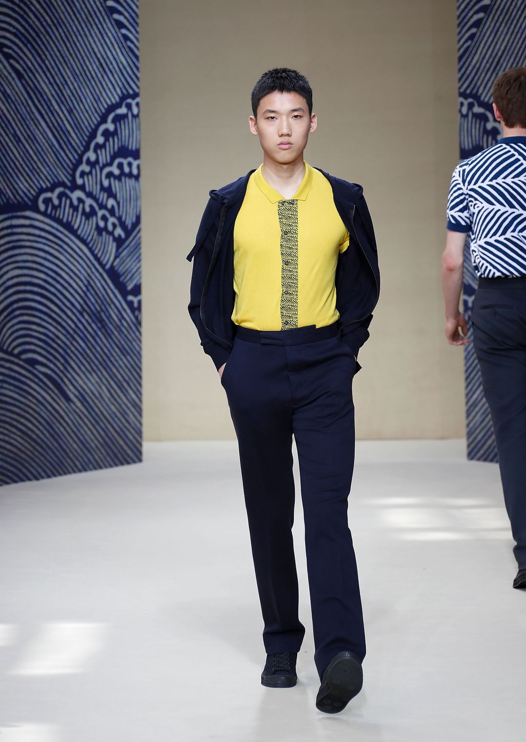 Fashion Week London Spring/Summer 2018 look 7 from the John Smedley collection menswear