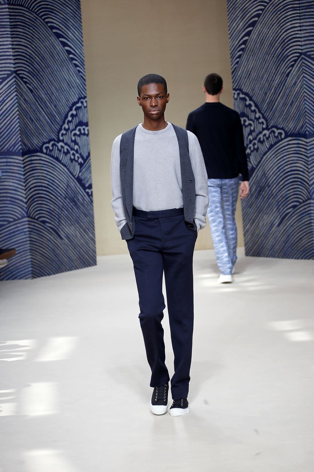 Fashion Week London Spring/Summer 2018 look 15 from the John Smedley collection menswear