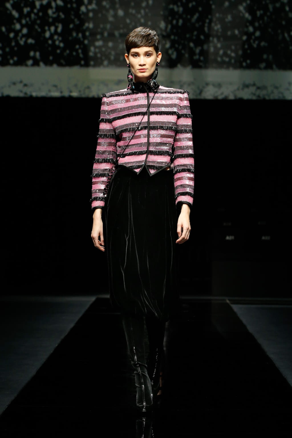 Fashion Week Milan Fall/Winter 2020 look 71 from the Giorgio Armani collection womenswear