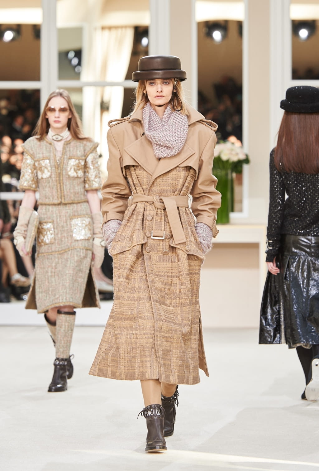 Fashion Week Paris Fall/Winter 2016 look 71 from the Chanel collection 女装