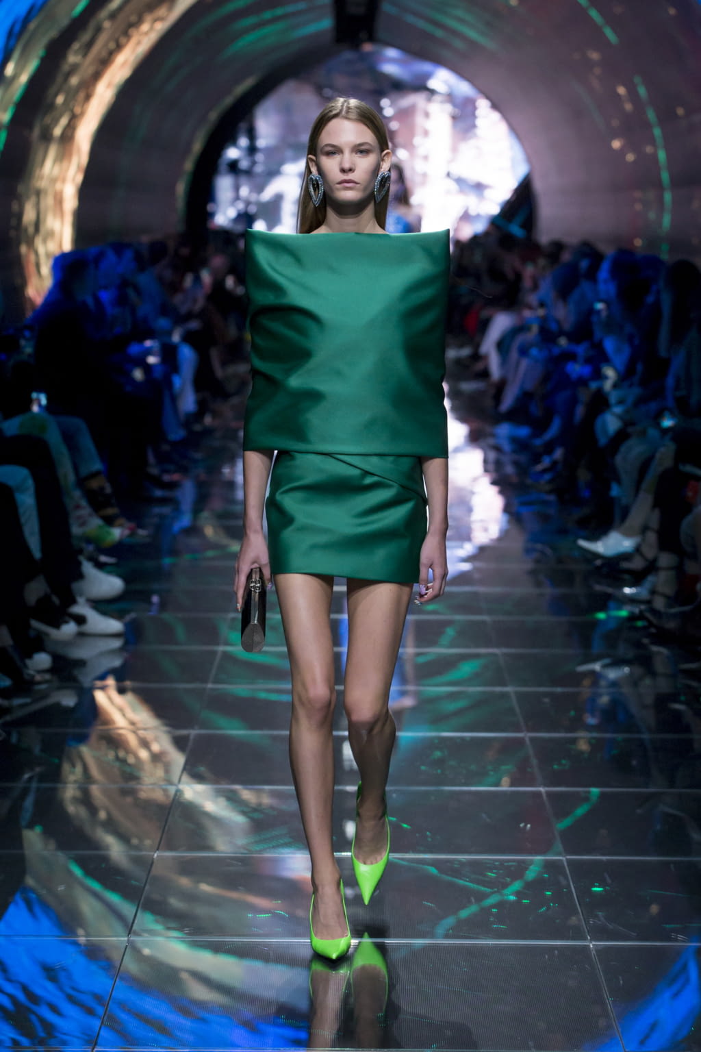 Fashion Week Paris Spring/Summer 2019 look 73 de la collection Balenciaga womenswear