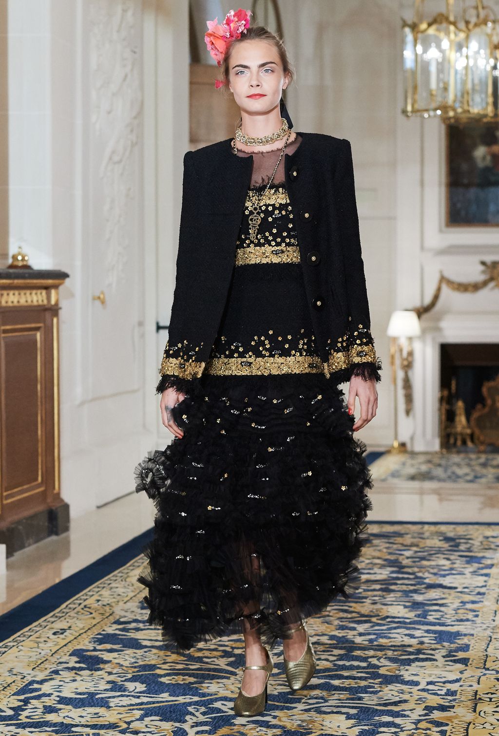 Fashion Week Paris Pre-Fall 2017 look 78 from the Chanel collection womenswear