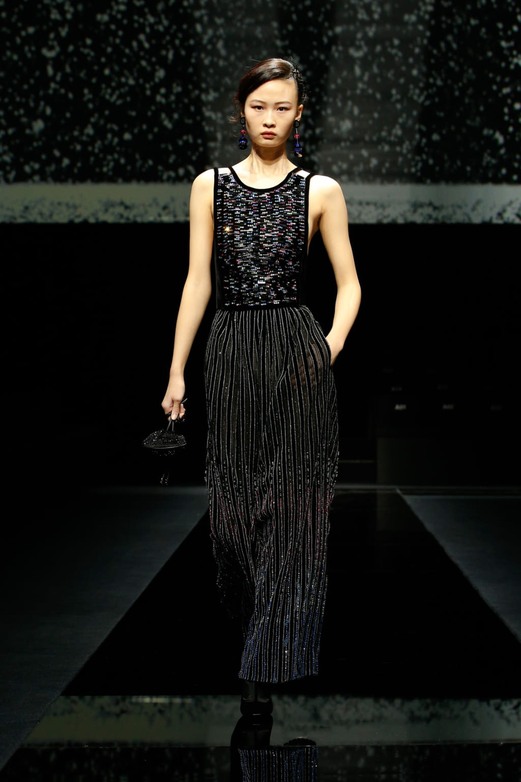 Fashion Week Milan Fall/Winter 2020 look 79 de la collection Giorgio Armani womenswear
