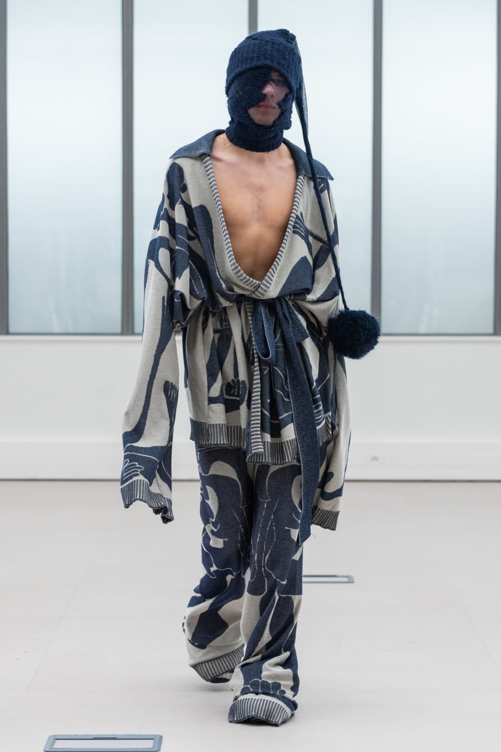 Fashion Week Paris Fall/Winter 2022 look 83 from the IFM PARIS collection 女装