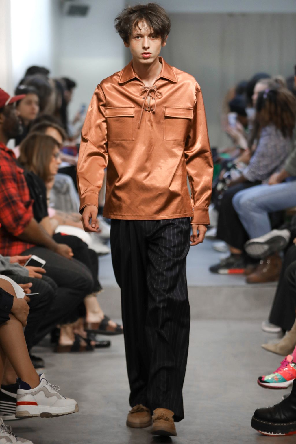 Fashion Week Paris Spring/Summer 2020 look 26 from the Bluemarble collection 男装