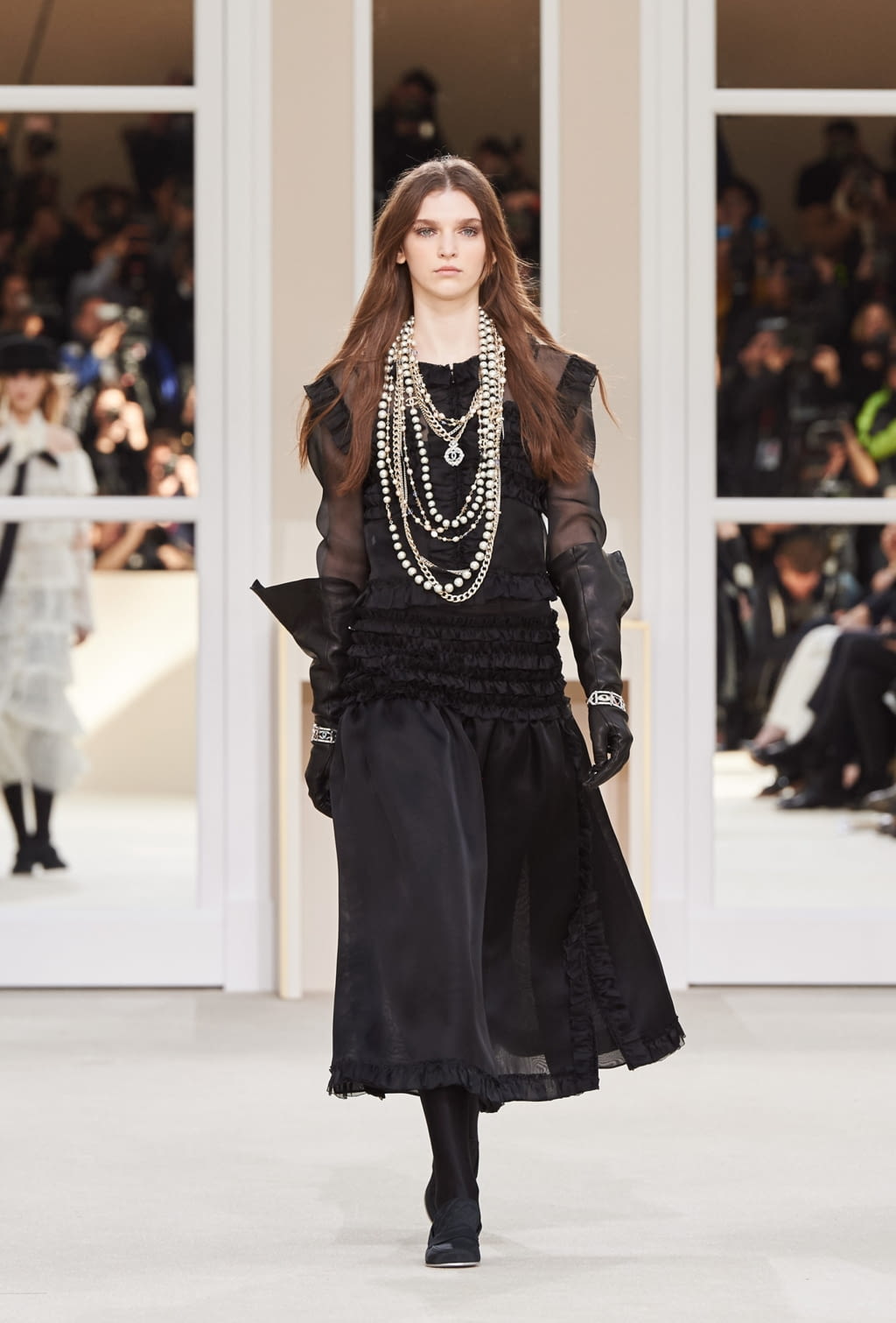 Fashion Week Paris Fall/Winter 2016 look 88 from the Chanel collection 女装