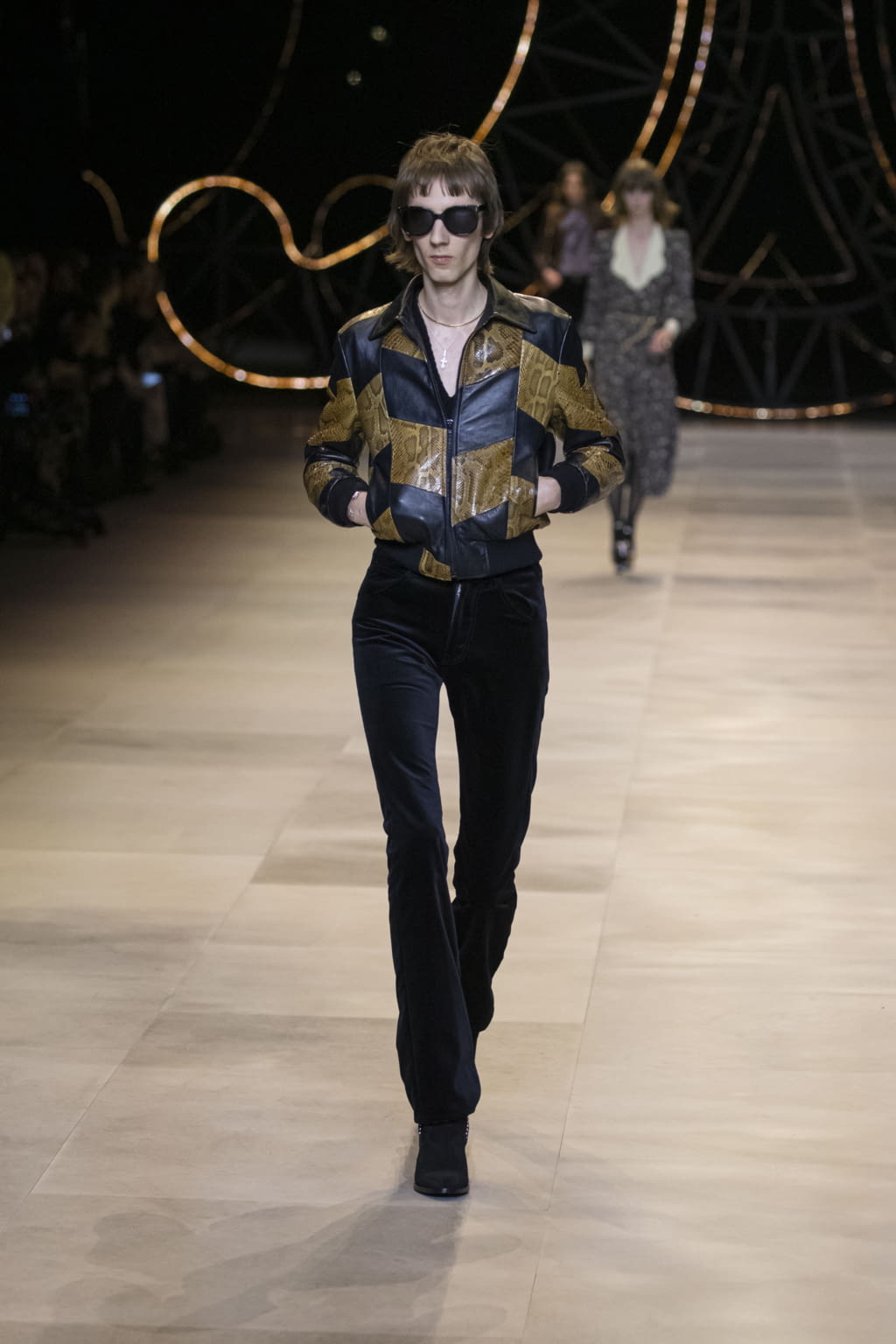 Fashion Week Paris Fall/Winter 2020 look 89 de la collection Celine womenswear