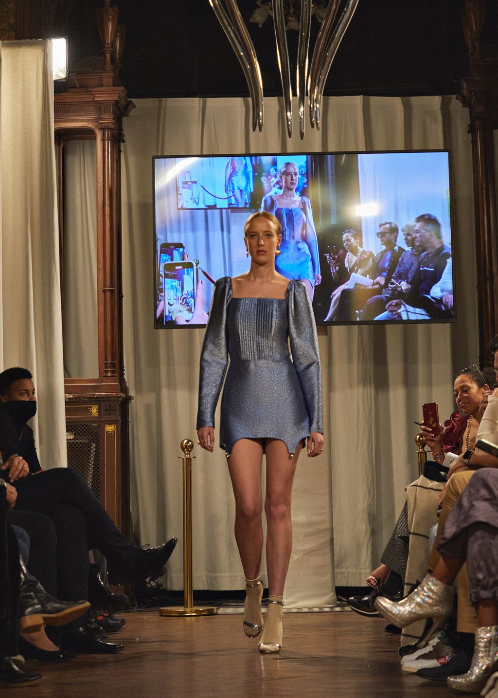 Fashion Week Paris Spring/Summer 2023 look 14 de la collection Guranda womenswear