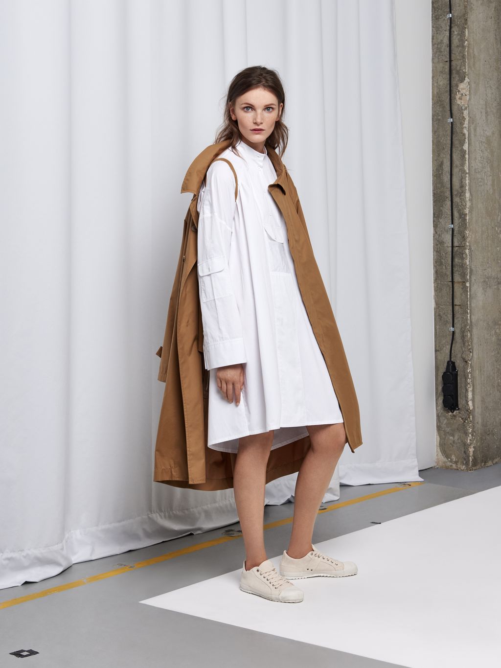 Fashion Week Paris Resort 2018 look 9 from the Nehera collection 女装