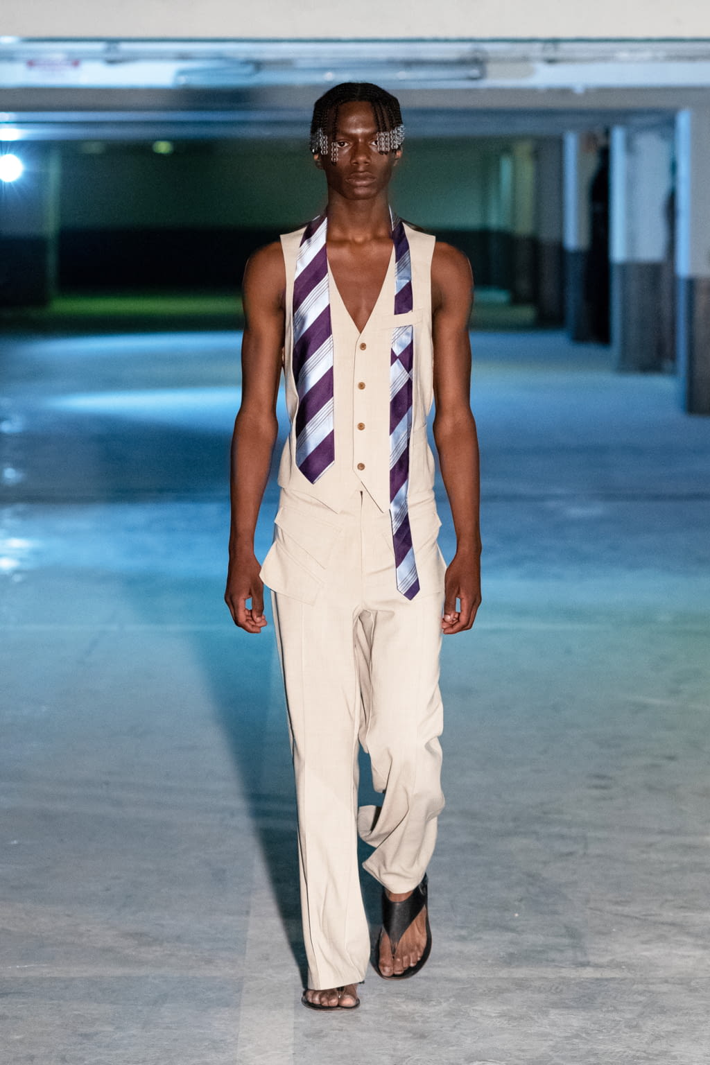Fashion Week Paris Spring/Summer 2019 look 11 from the Situationist collection 女装